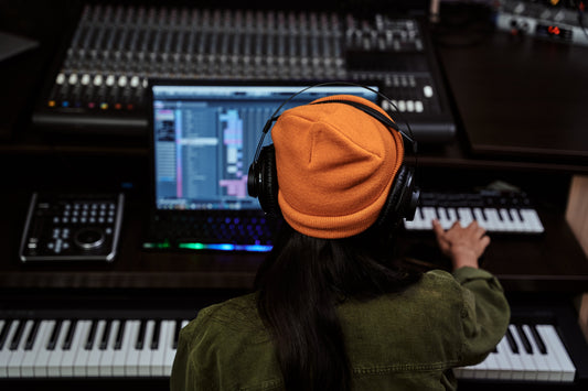How to Choose the Right Sample Pack for Your Genre